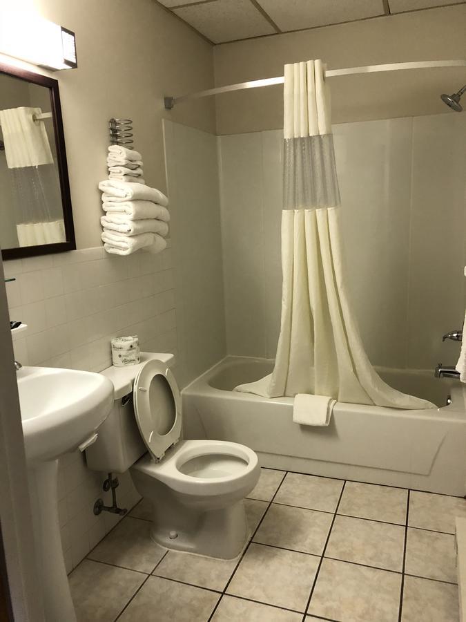 Americas Best Value Inn - Palmyra/Hershey Exterior foto